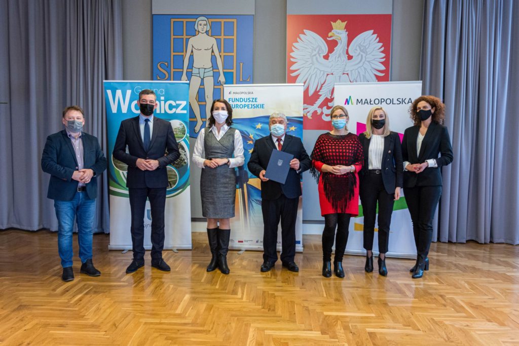 Podpisanie umowy na termomodernizację trzech budynków użyteczności publicznej