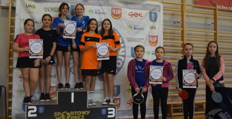 Półfinał powiatowy w Drużynowym Tenisie Stołowym Dziewcząt i Chłopców