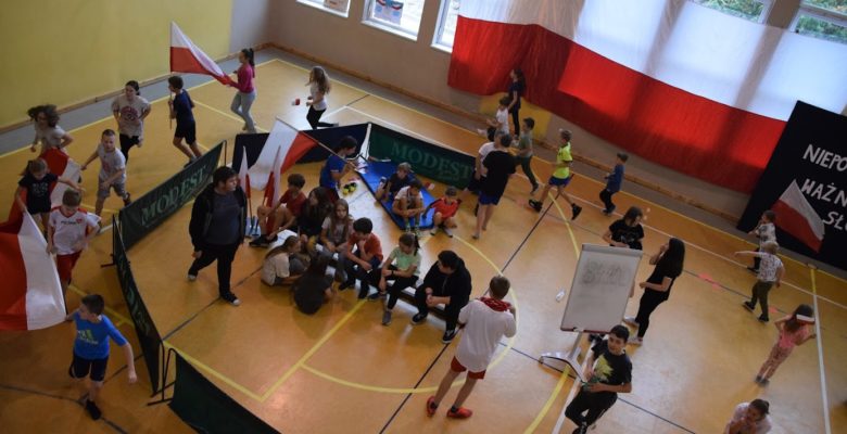 Bieg Niepodległościowy z flagą