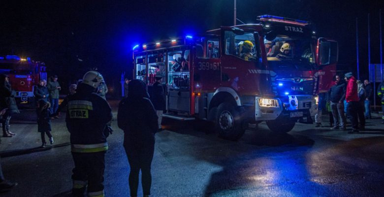 Święto w OSP Wielka Wieś. Jednostka otrzymała nowy wóz