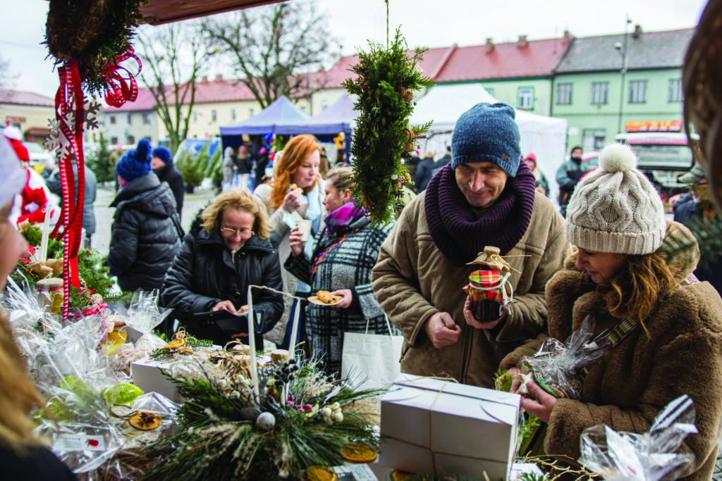Pierwszy Jarmark Bożonarodzeniowy za nami