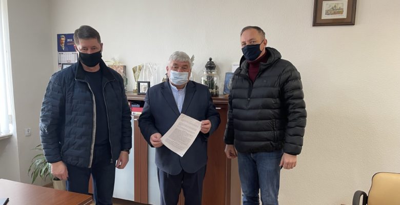 Kolejne trzy umowy na poprawę gospodarki wodno-ściekowej w gminie podpisane